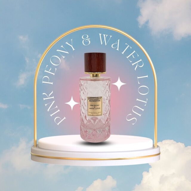 Like sitting on a cloud of lush aromatic peonies & aquatic water lotus. The perfect scent for Spring! 🌸 Available at your local @marshalls and @Tjmaxx #fragrancelover